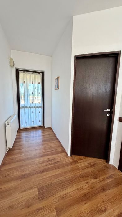 Casă de vânzare