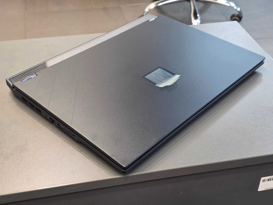 Hope Amanet P7 Laptop Gaming ACER Predator Helios 18AI / ULTRA 9 / RTX 5070Ti
