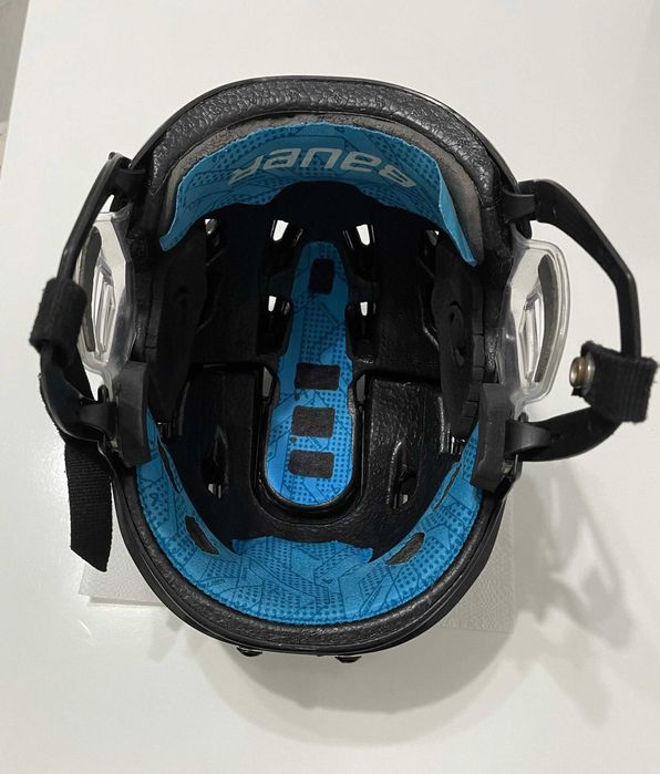 Хоккейный шлем BAUER