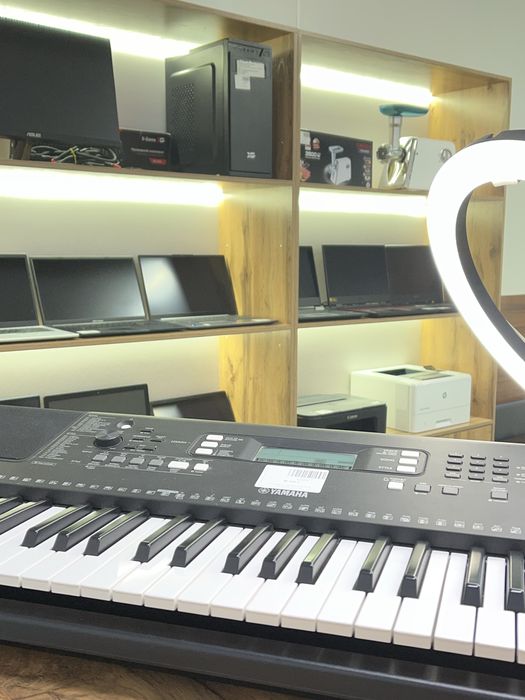 Пианино Yamaha PSR-E373