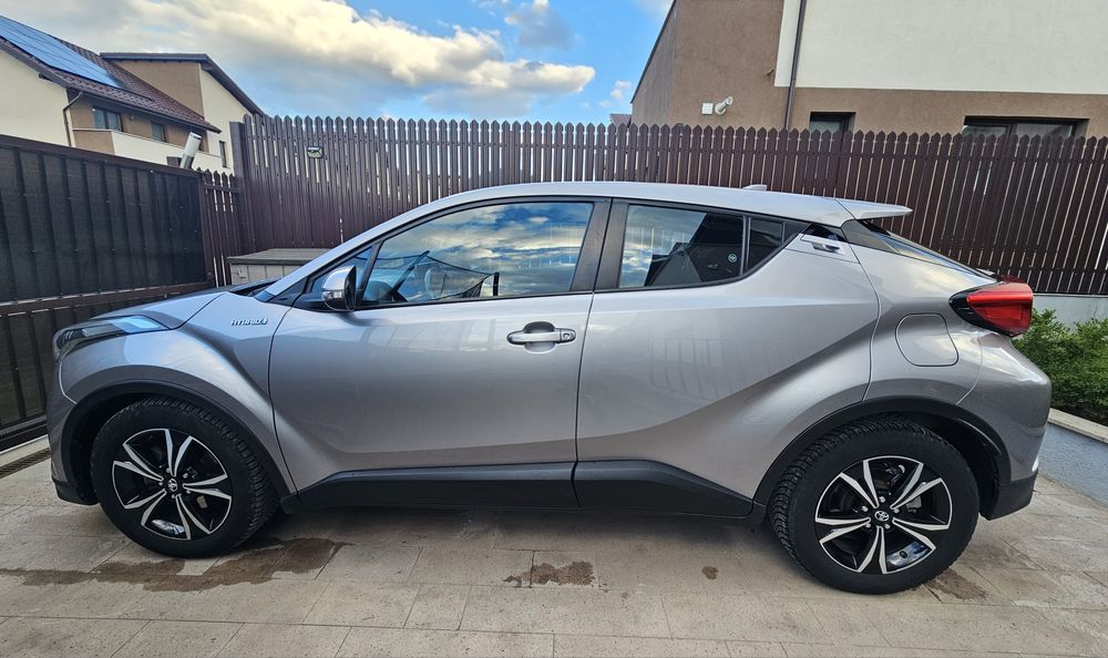 Toyota C-HR 1.8 Hybrid Active 2WD e-CVT