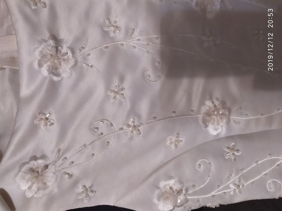 Продам платье для девочки