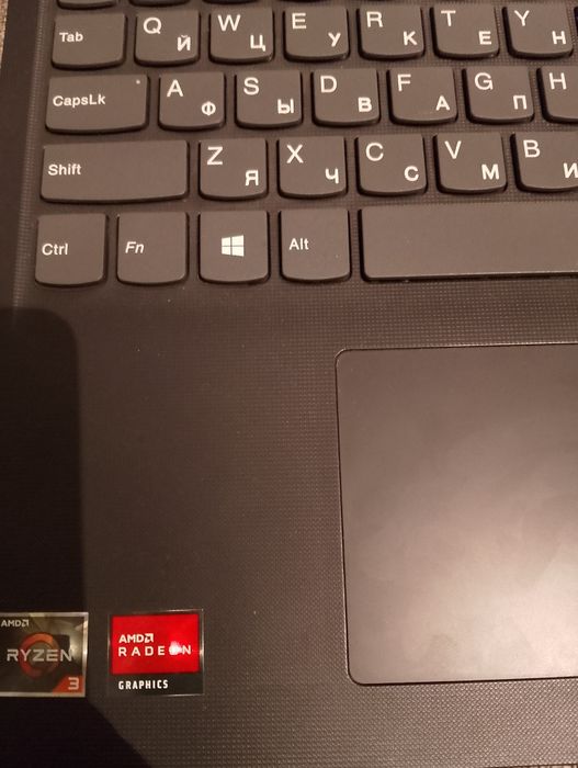 Lenovo ideapad 3 ноутбук