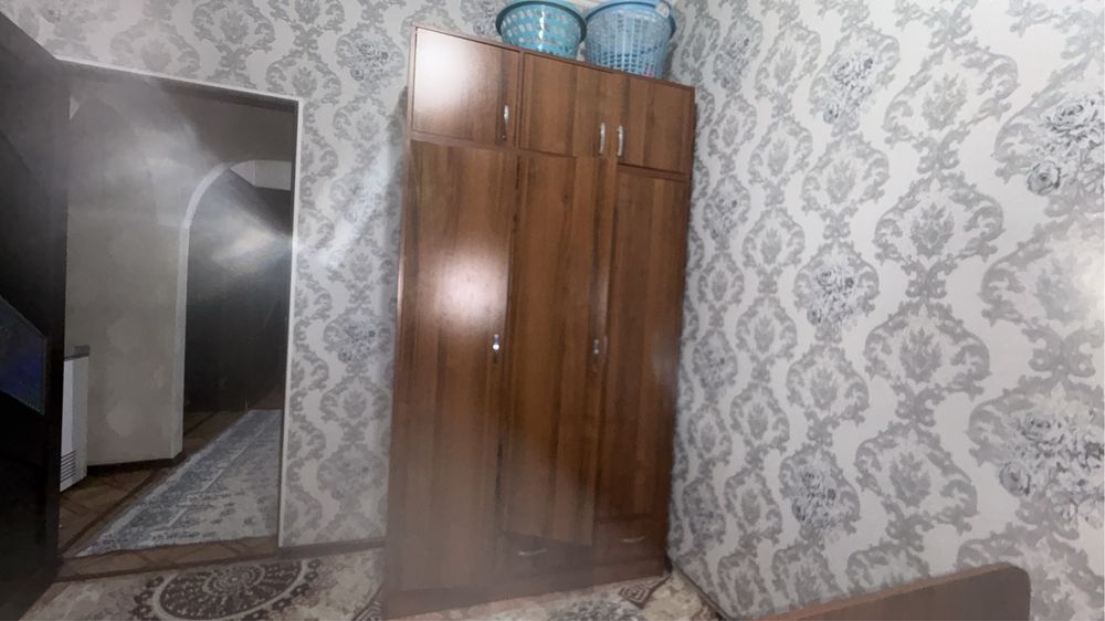 Продаётся спальный гарнитур
