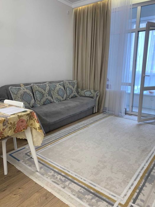 Евротрешка на левобережье столицы Астаны