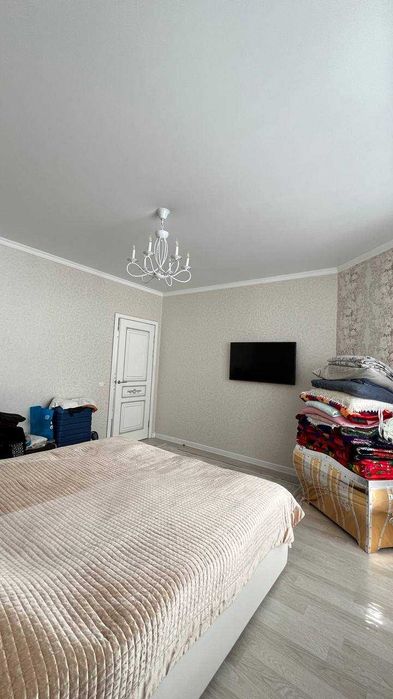 Продам 3 комнатную Батыс 2