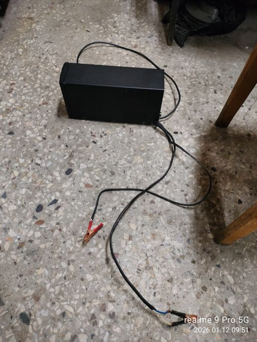 Продам UPS в отличном состоянии