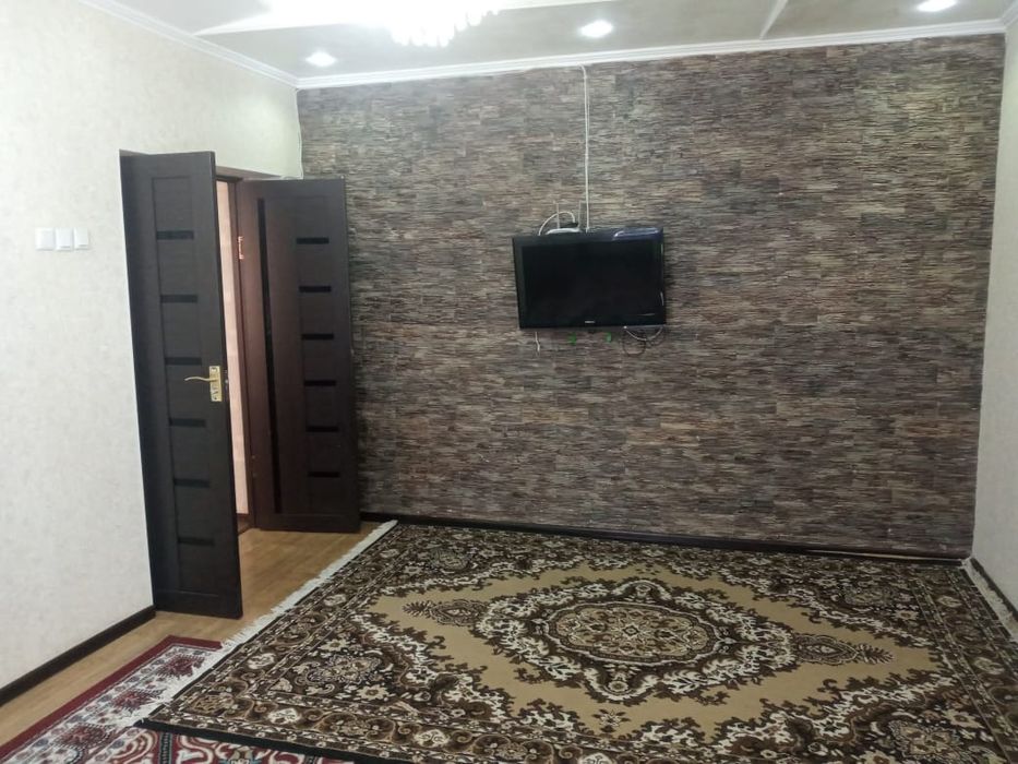 Срочно сдам 2-× комнату квартиру