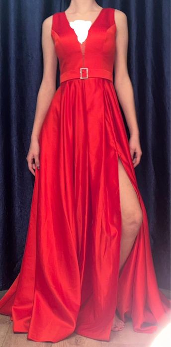 Элегантная вечерняя платье-идеальный выбор для особого случая!