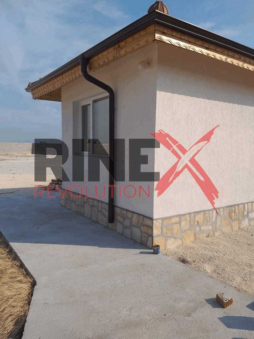 Офис под наем в село Труд