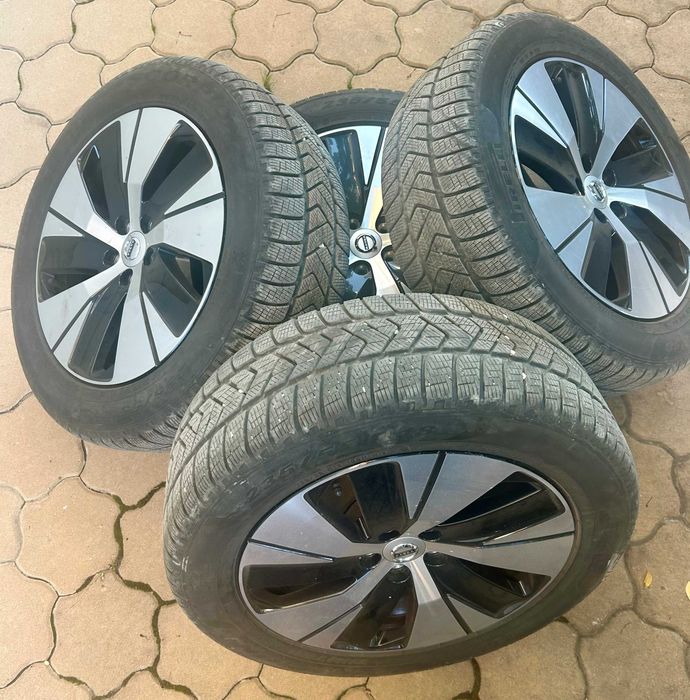Vand Jante originale Volvo XC40/XC60 cu anvelope iarna noi
