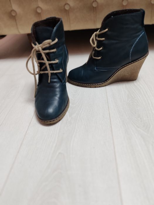 Ghete cu platformă ascunsă Guban piele naturala