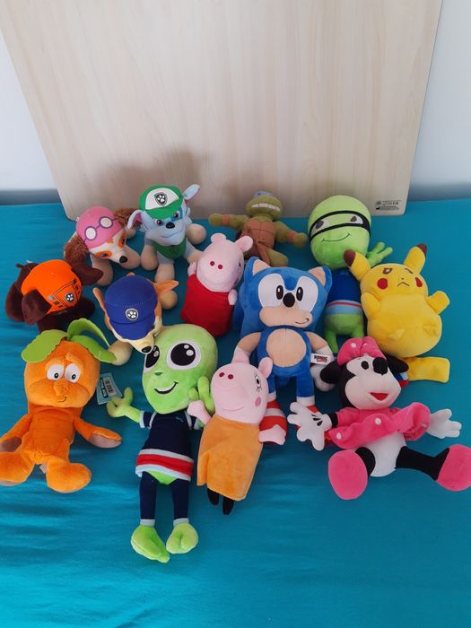 Плюшени играчки на детски герои