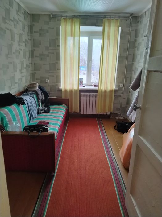 Продаю 4-х квартиру