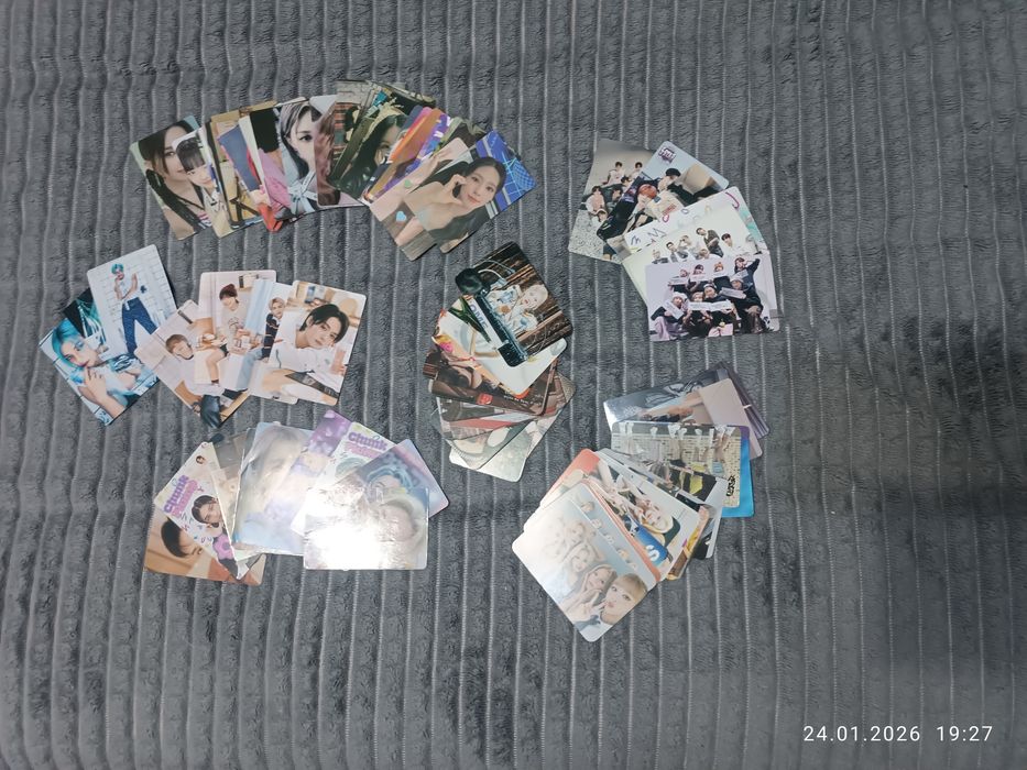 Продам К поп карты, разные