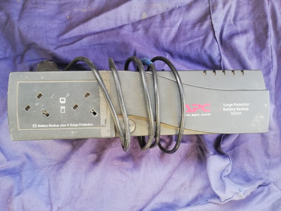 Surse UPC APC originale