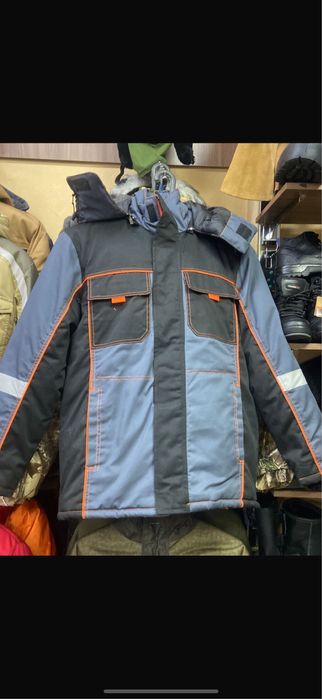 Спецодежда большое количество