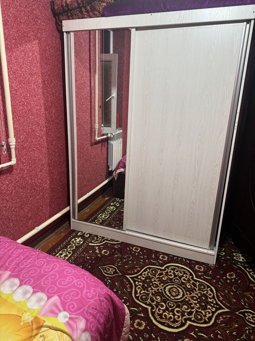 5  honali xamma jixozlari bn sotiladi xech narsa olib ketilmaydi