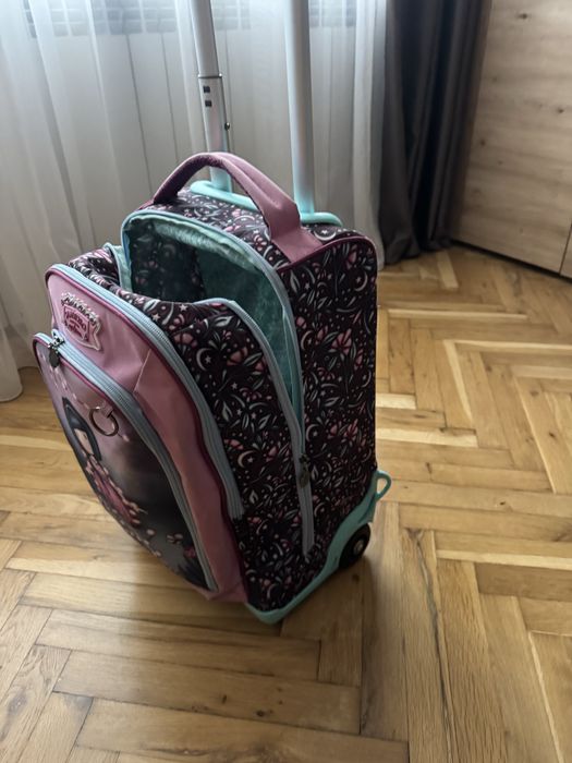 Раница на колелца