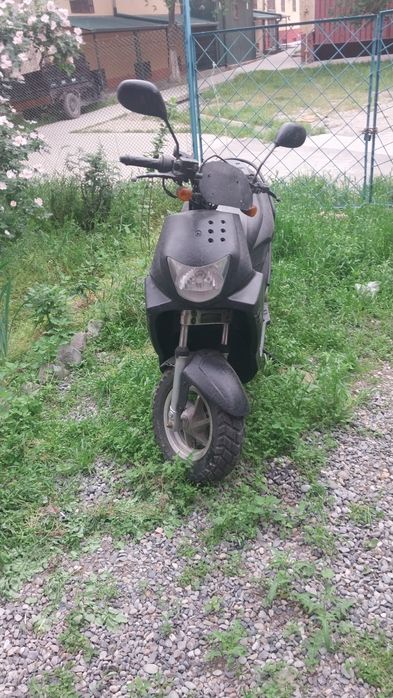 Скутер двухтактный даелим