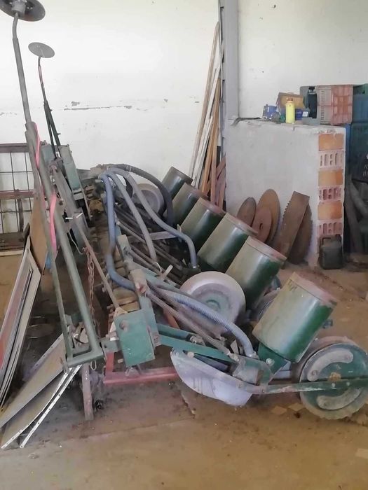 Разпродажба на селскостопанска техника