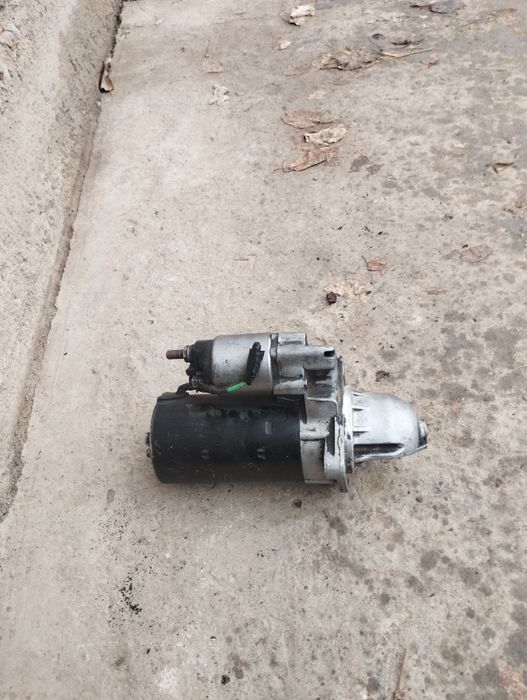 Стартер на Ивеко дейли 2, 8 куб.