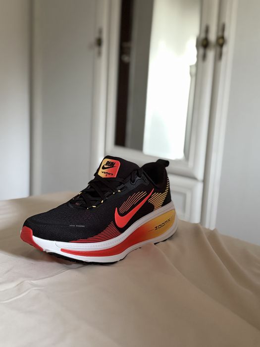 Adidasi nike vomero 18