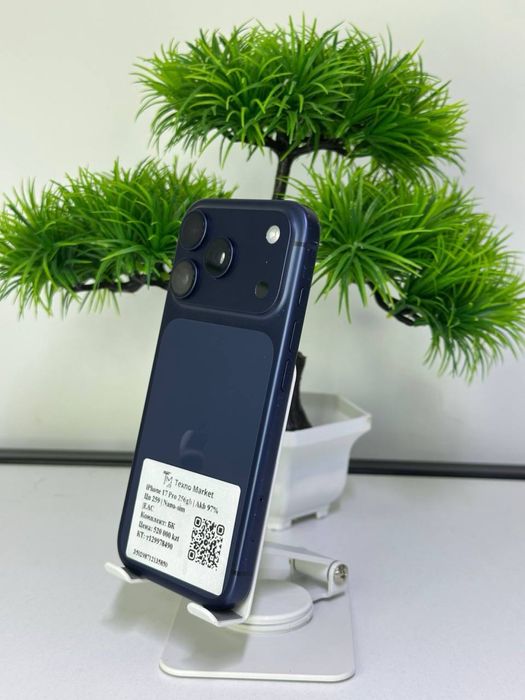 iPhone 17 Pro / 256 gb / nano-Sim / EAC  11