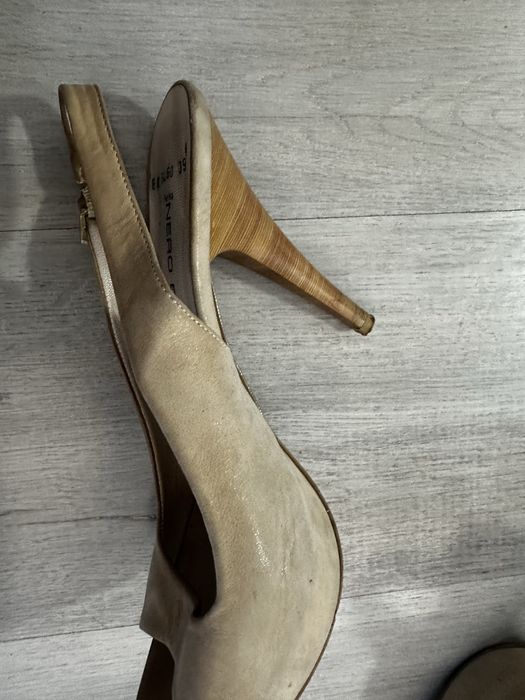 Босоножки.             .