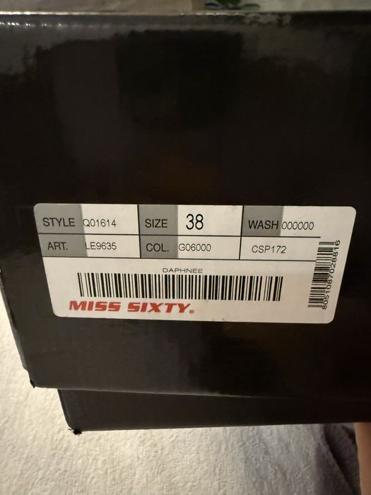 Дамски високи ботуши и боти