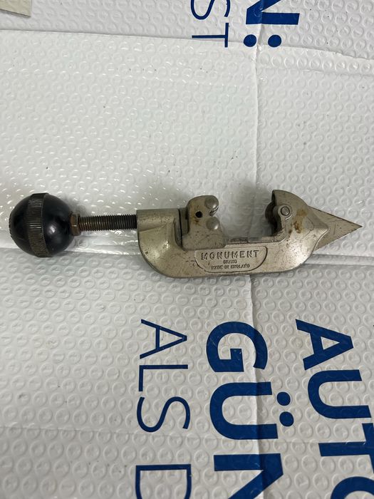 Taietor de tevi aluminiu si cupru