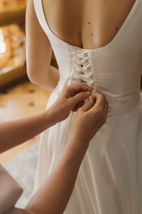 Элегантное свадебное платье