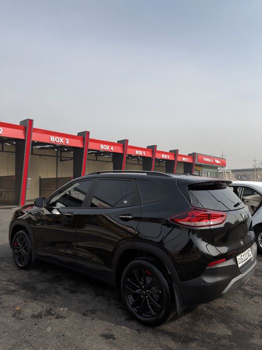 Tracker 2025 redline full 3.000 km probeg