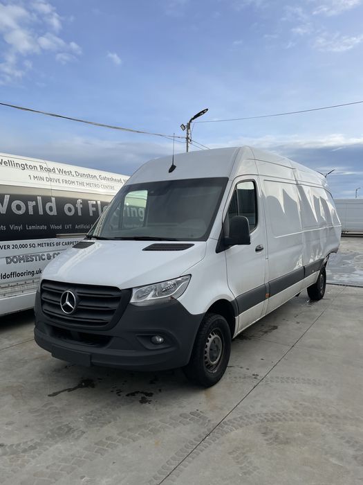 Dezmembrez Mercedes sprinter  907