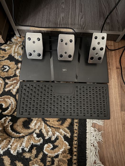 Игровой руль pxn v9