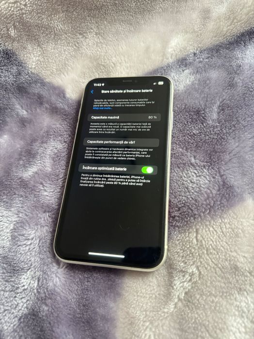 Vand iPhone 11 urgent