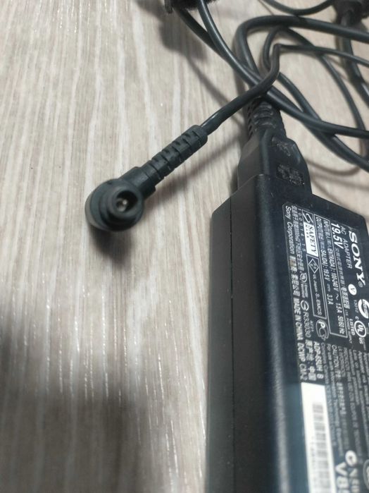 продам зарядное устройство