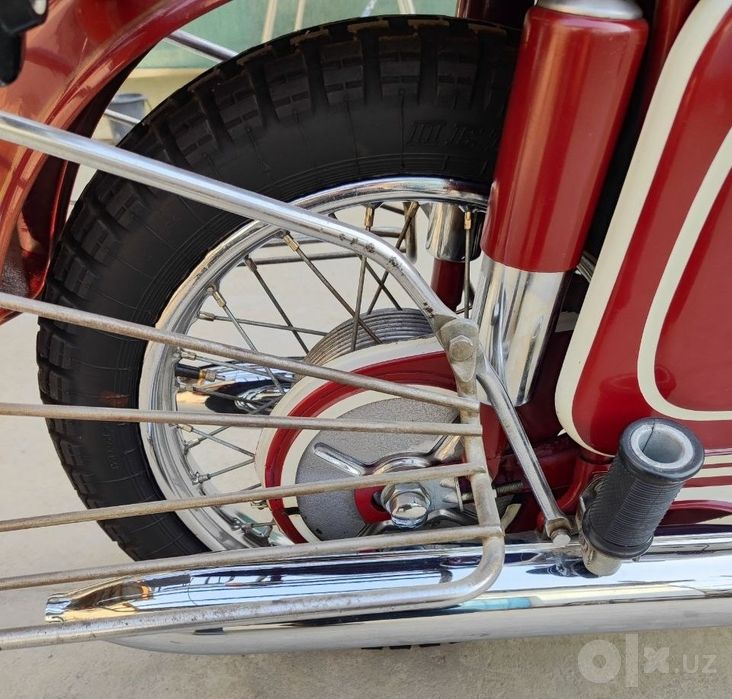 Ява 350 модель 360 контактное зажигание 6 вольт 1971 год цена 2000 уе!