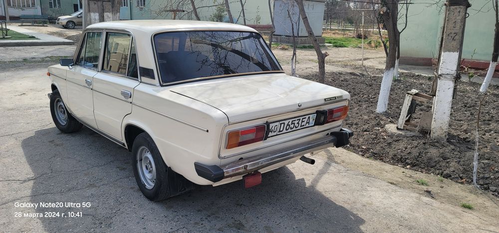 Jiguli 2106 sotiladi