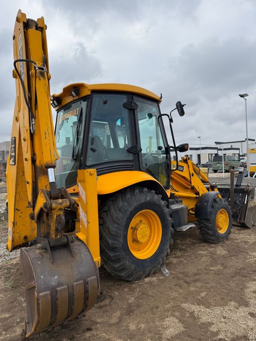Buldoexcavator JCB 3CX