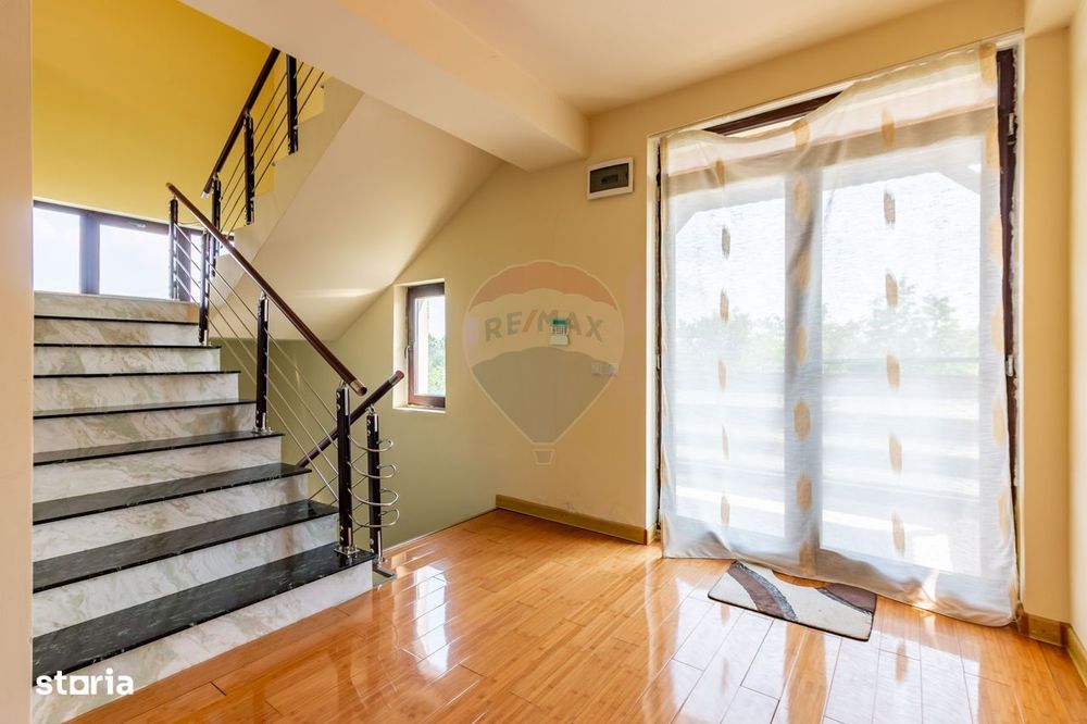 Casă / vilă de vânzare în Balotești | aprox. 350 mp | teren 1.015 mp