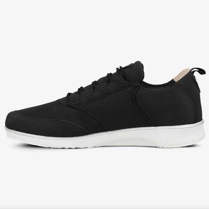 Lacoste нови мъжки обувки 43