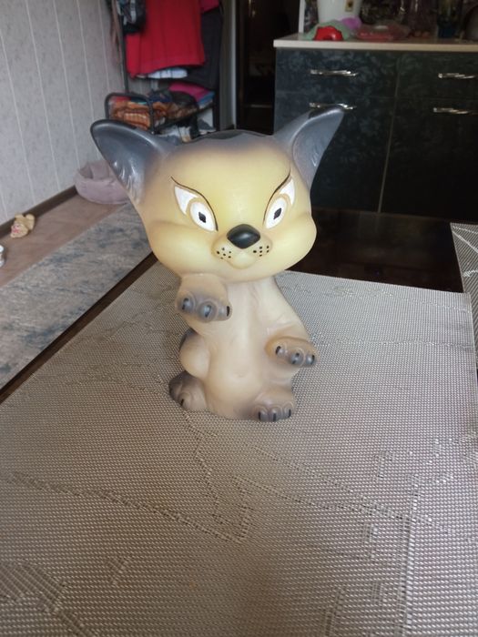 Игрушки резиновые