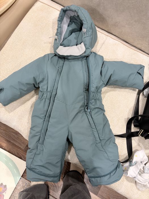 Продается комбинезон зимний Lassie