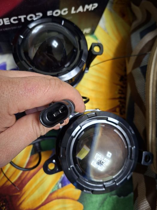 Противотуманки линза приора 2