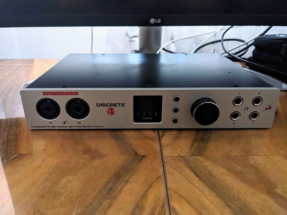 Interfata / placa USB + Thunderbolt Antelope Audio Discrete 4 Premium