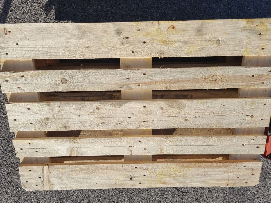 Продавам евро палети и скари