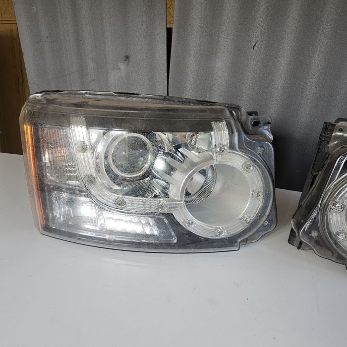 Фарове за  LAND ROVER DISCOVERY 4
AH22-13W026-BB