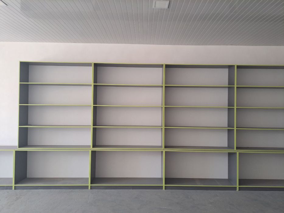 Polka, shkaf ishlatilmagan