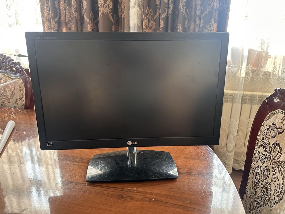 Монитор голый рабочий